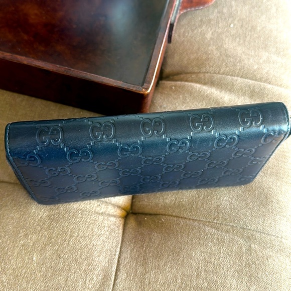 Gucci Guccissima Navy Wallet - Picture 3 of 7